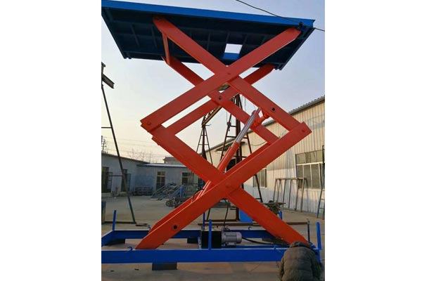 安装固定式升降机对电源电压有何要求？